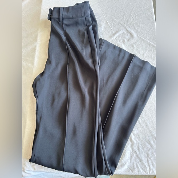 Lovers and friends dark gray pants - Picture 2 of 7